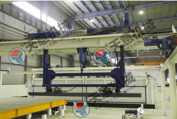 熱烈祝賀天意機(jī)械與龍星科技PC構(gòu)件生產(chǎn)線順利交接！