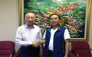 印尼著名僑領(lǐng)、印尼泛印集團(tuán)董事長、印尼總統(tǒng)大學(xué)創(chuàng)辦人-李文光